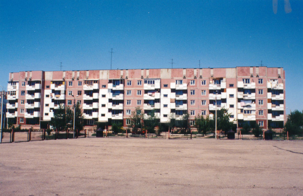Apartment building